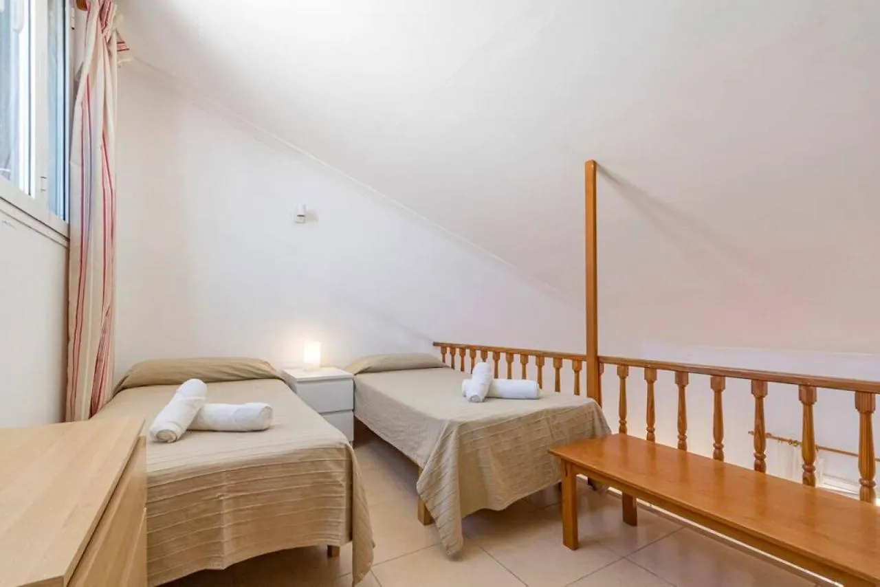 Tramontana 115 P1 Apartment Fornells  Spain